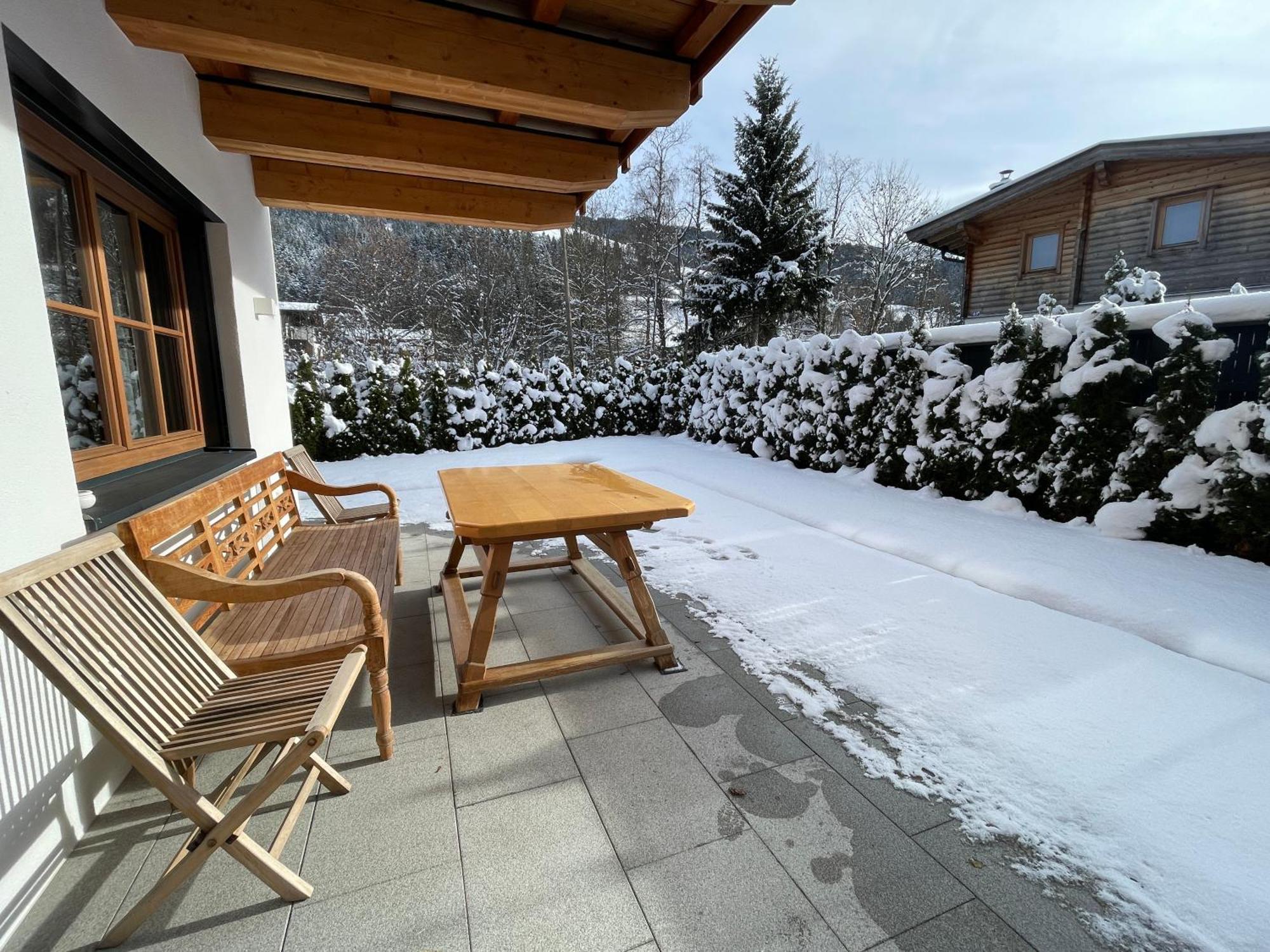 Garten Suite Kirchberg By Alpine Host Helpers Kirchberg in Tirol Esterno foto